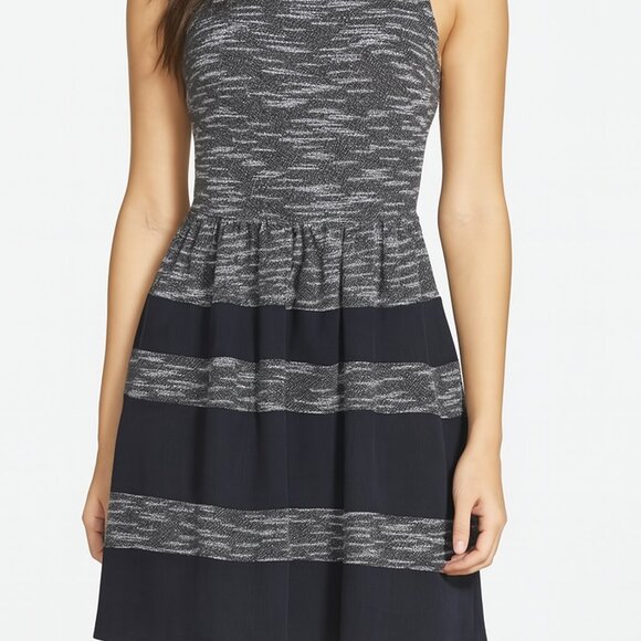 Bar III Black & White Tweed Look Sleeveless Dress - Size Medium - EUC - Picture 1 of 11